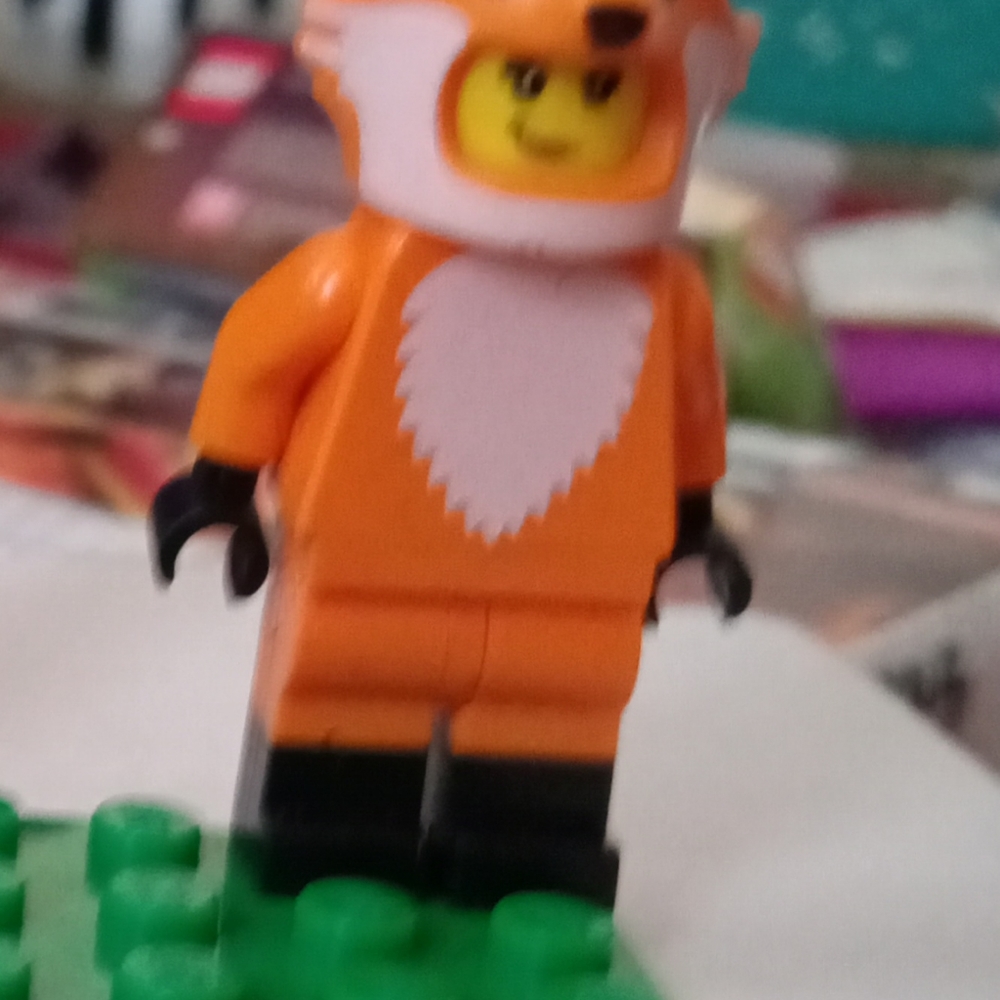 Lego fox costume girl minifigure